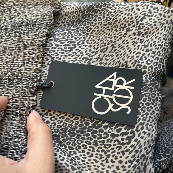 NWT chaser skirt high low sheeta print size m - Picture 3 of 4